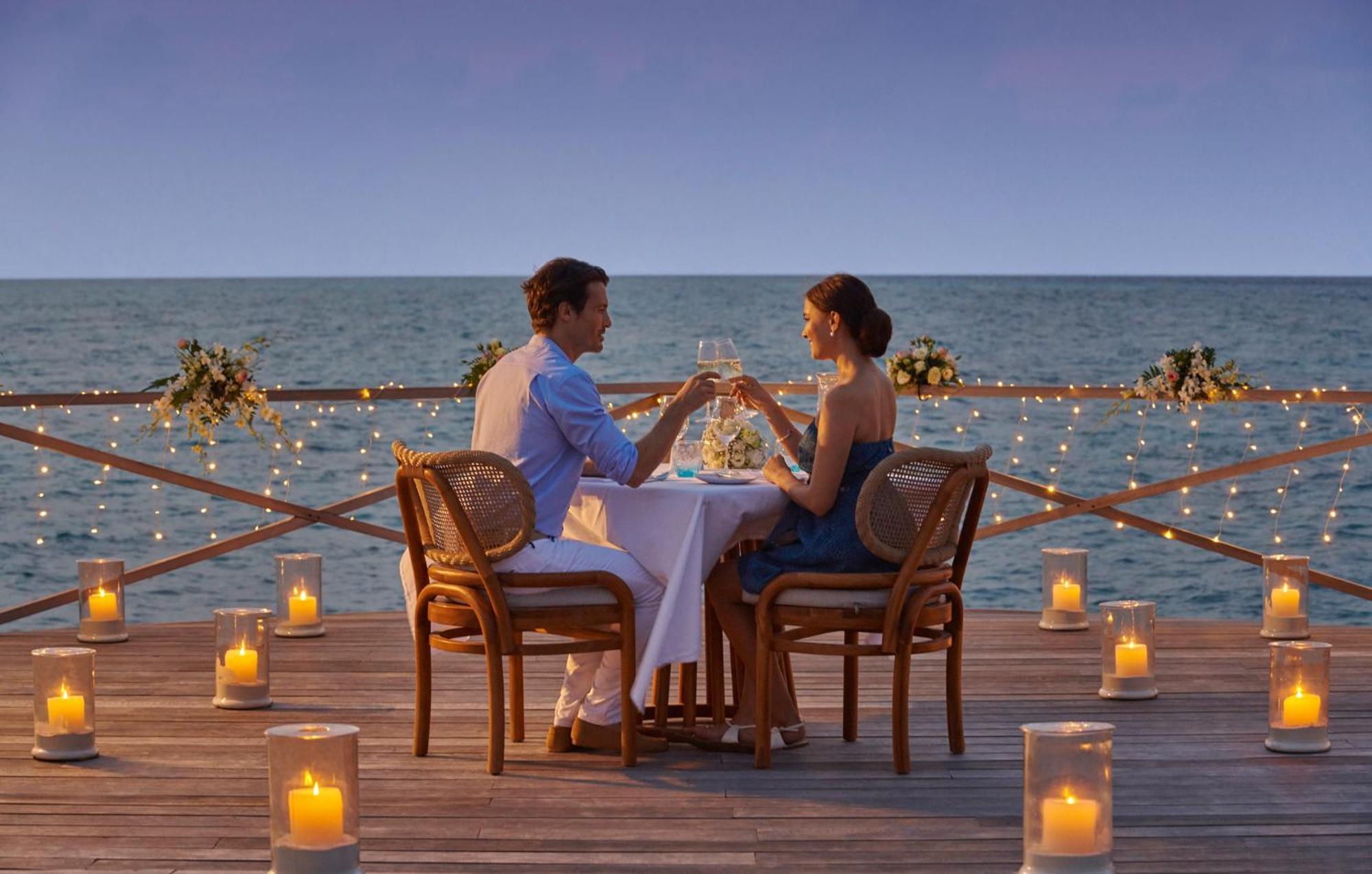 Fairmont Maldives, Sirru Fen Fushi 5*