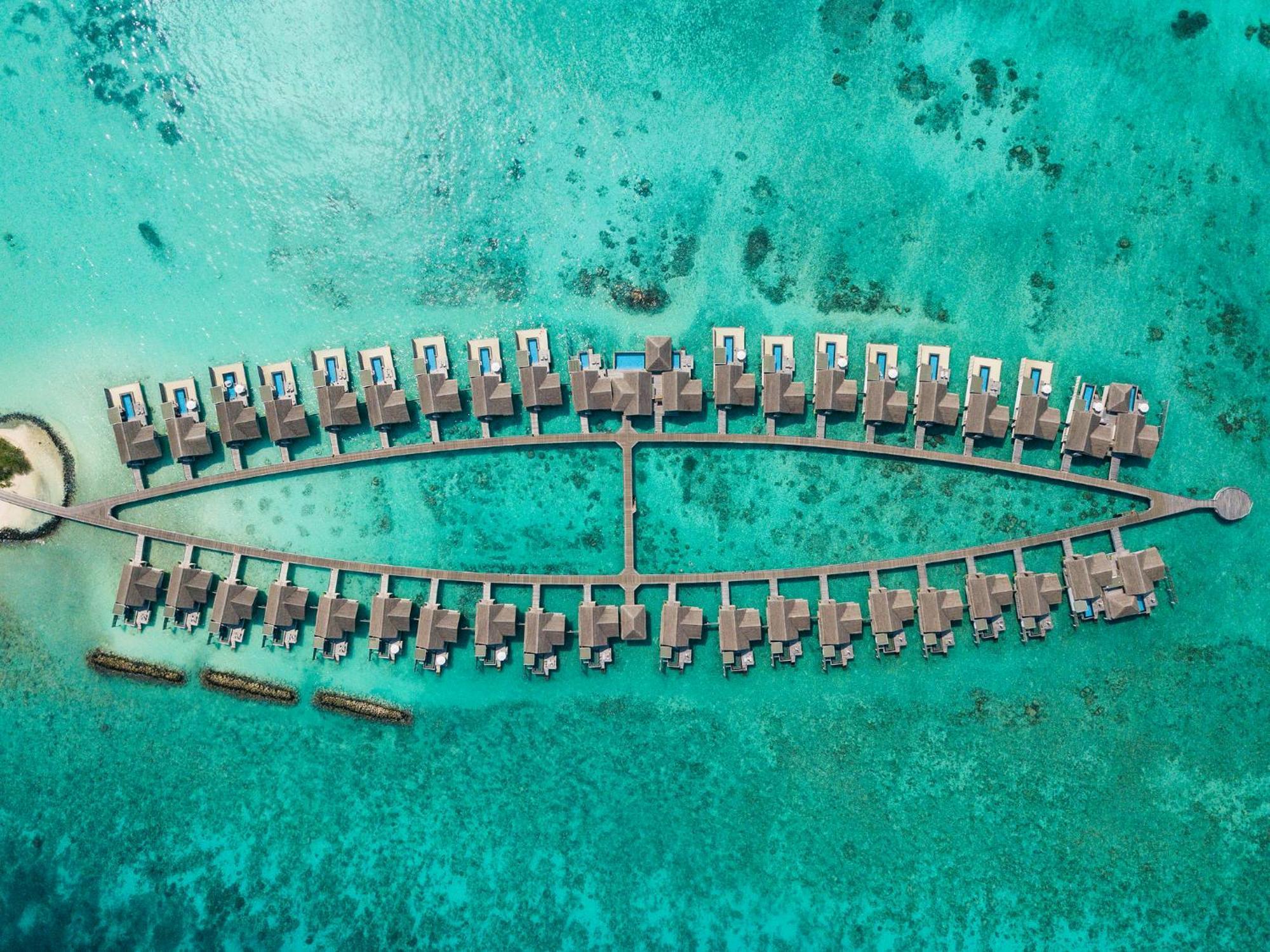 Fairmont Maldives, Sirru Fen Fushi