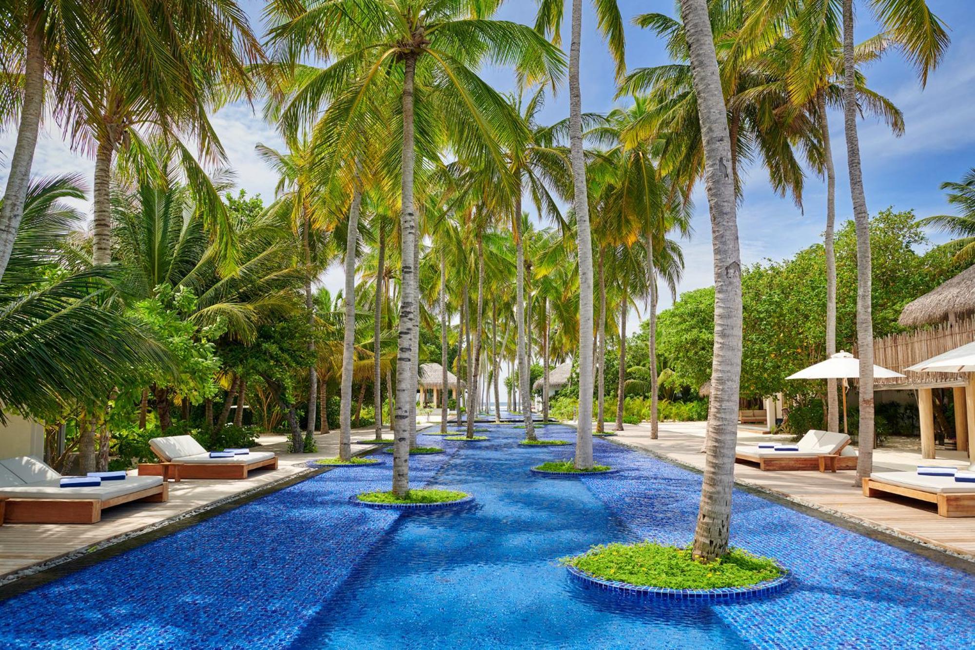 Resort Fairmont Maldives, Sirru Fen Fushi
